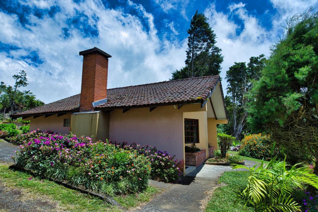 Hotel Villa Zurqui San Isidro  外观 照片