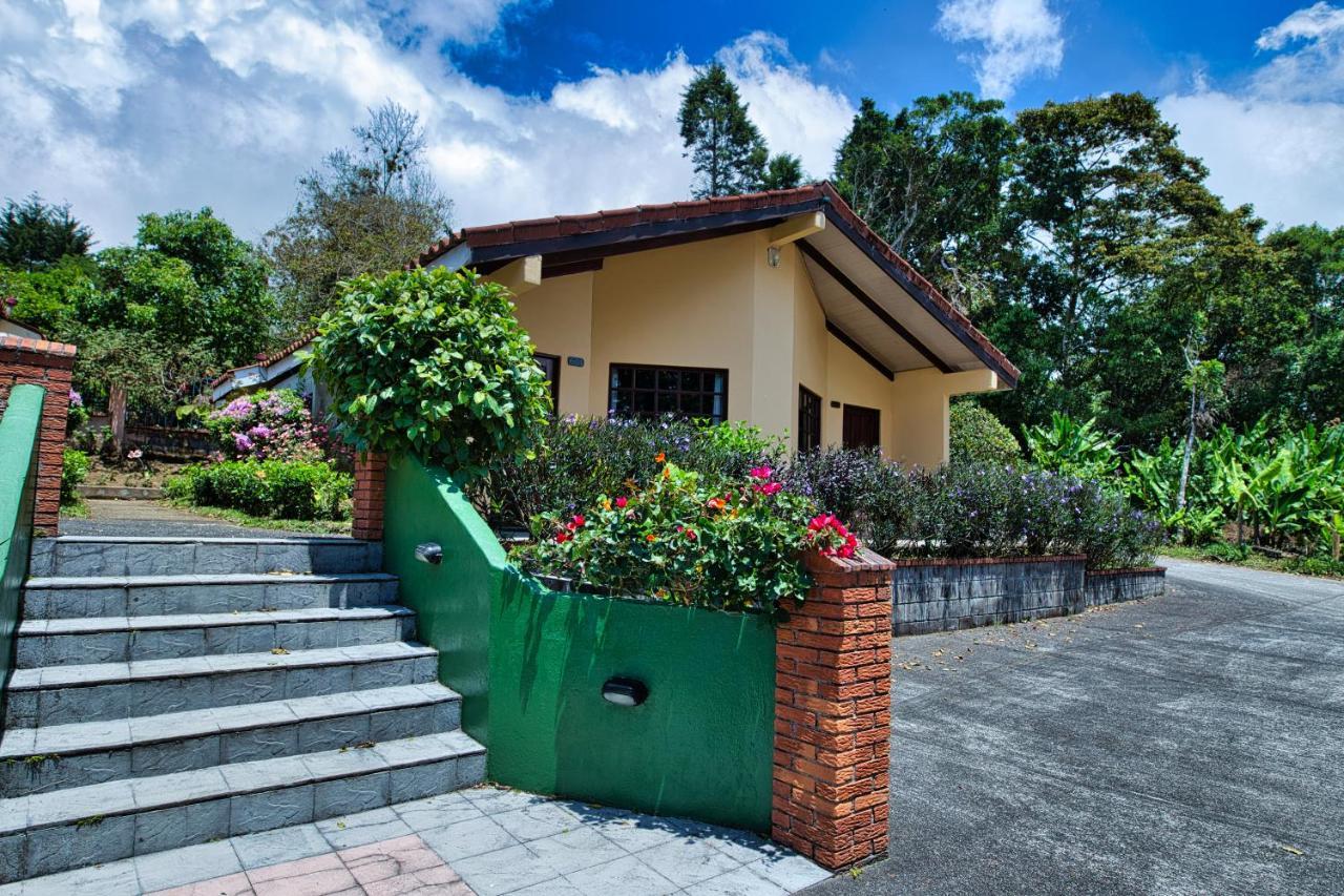 Hotel Villa Zurqui San Isidro  外观 照片