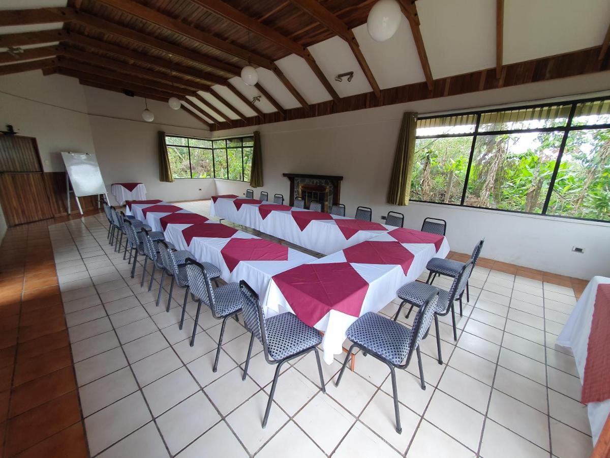 Hotel Villa Zurqui San Isidro  外观 照片