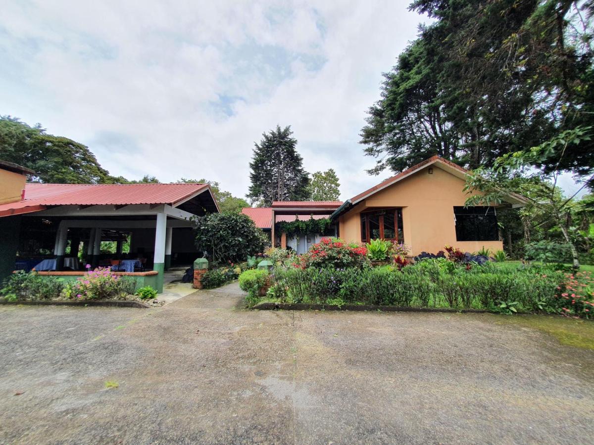 Hotel Villa Zurqui San Isidro  外观 照片