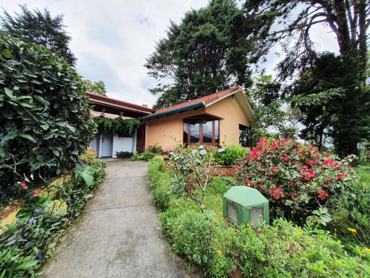 Hotel Villa Zurqui San Isidro  外观 照片