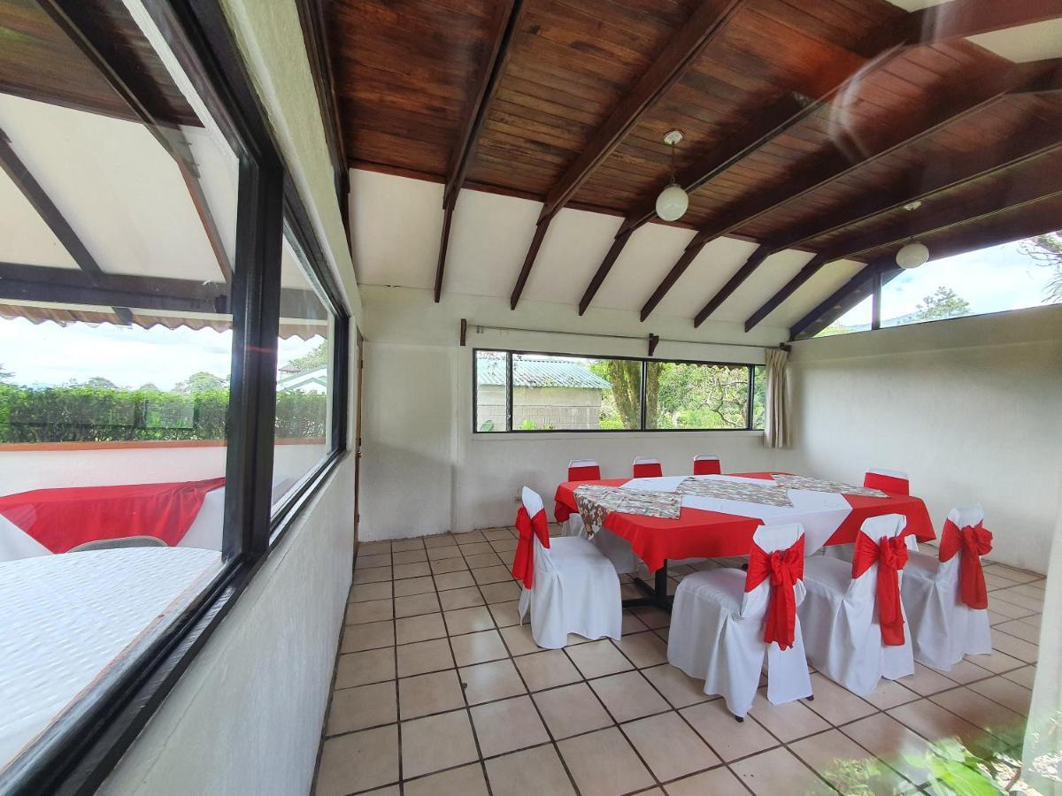 Hotel Villa Zurqui San Isidro  外观 照片