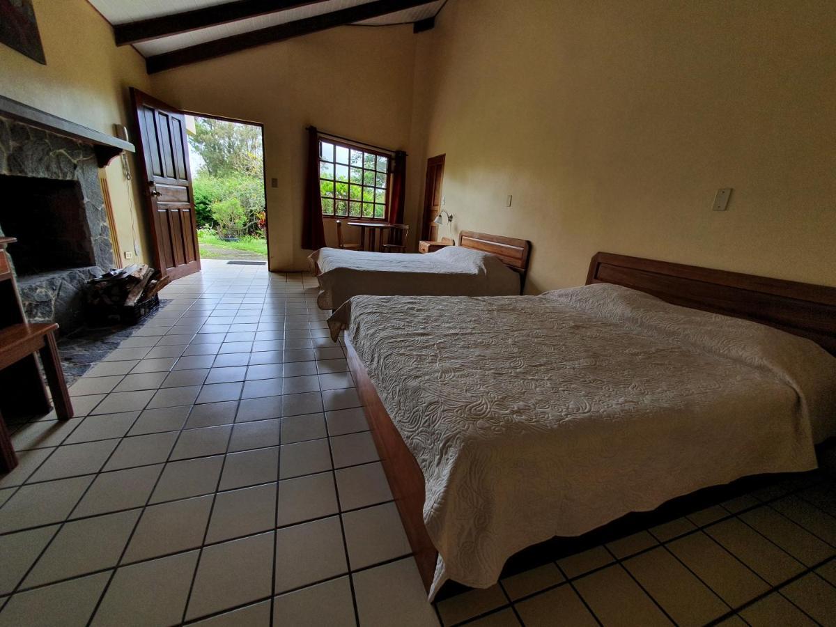 Hotel Villa Zurqui San Isidro  外观 照片