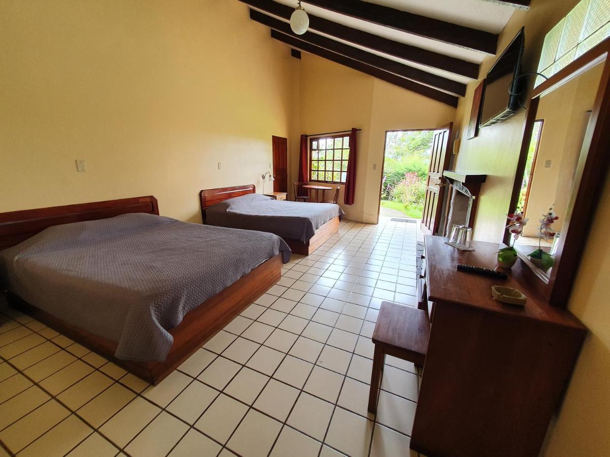 Hotel Villa Zurqui San Isidro  外观 照片